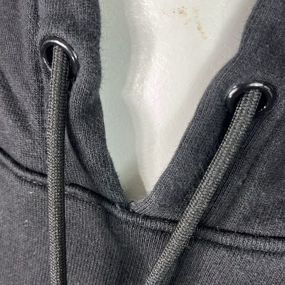 PRO Standard Chicago Bulls Velvet Lettering Embroidered Bulls Hoodie - Picture 10 of 16